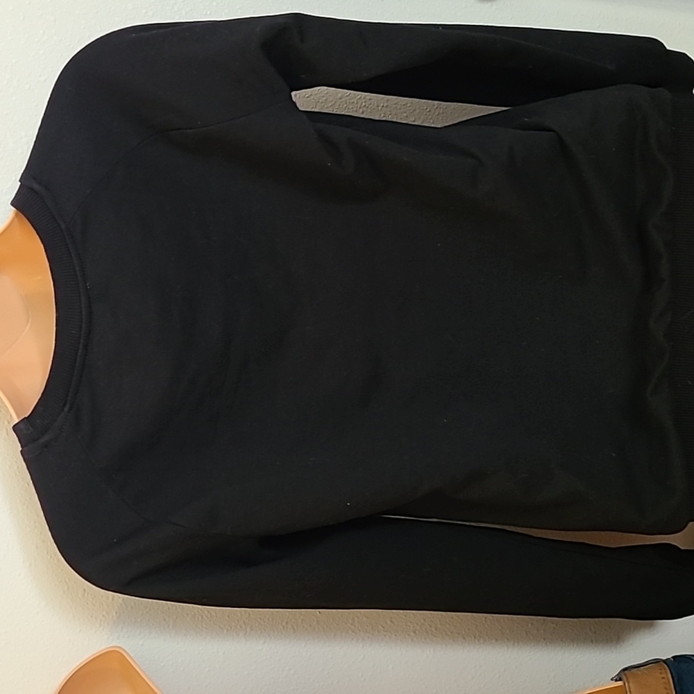 Black Cat sweatshirt xs - Picture 4 of 6